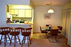 13 Davenport Ct #2, Hampton — photo