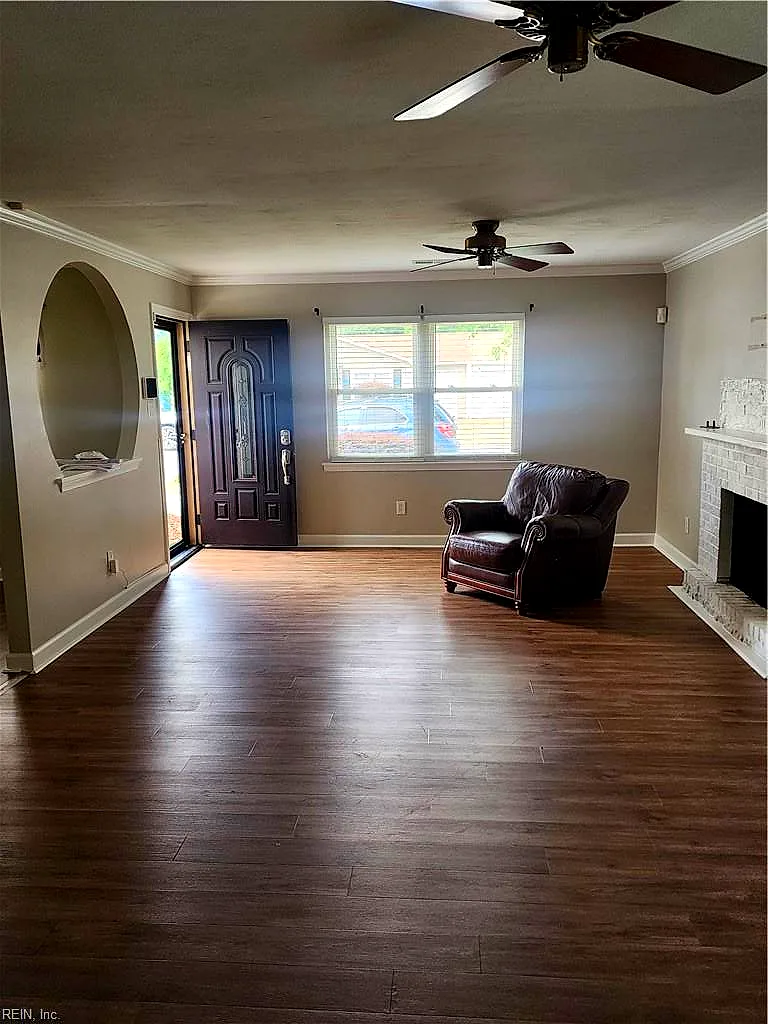 3317 Haley Dr, Virginia Beach — photo