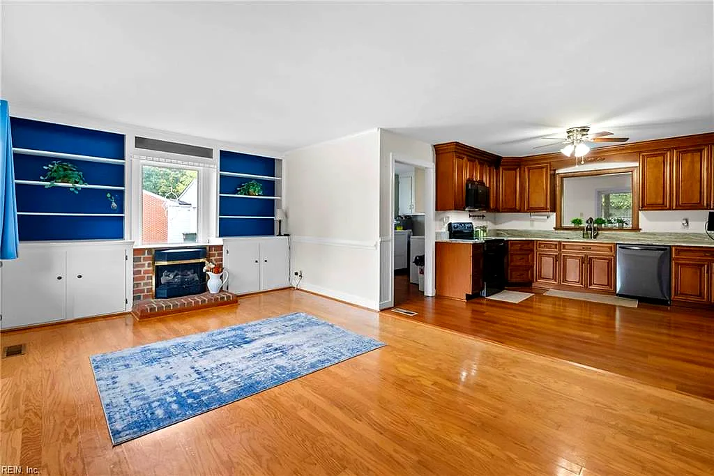 109 Rich Rd, Yorktown — photo