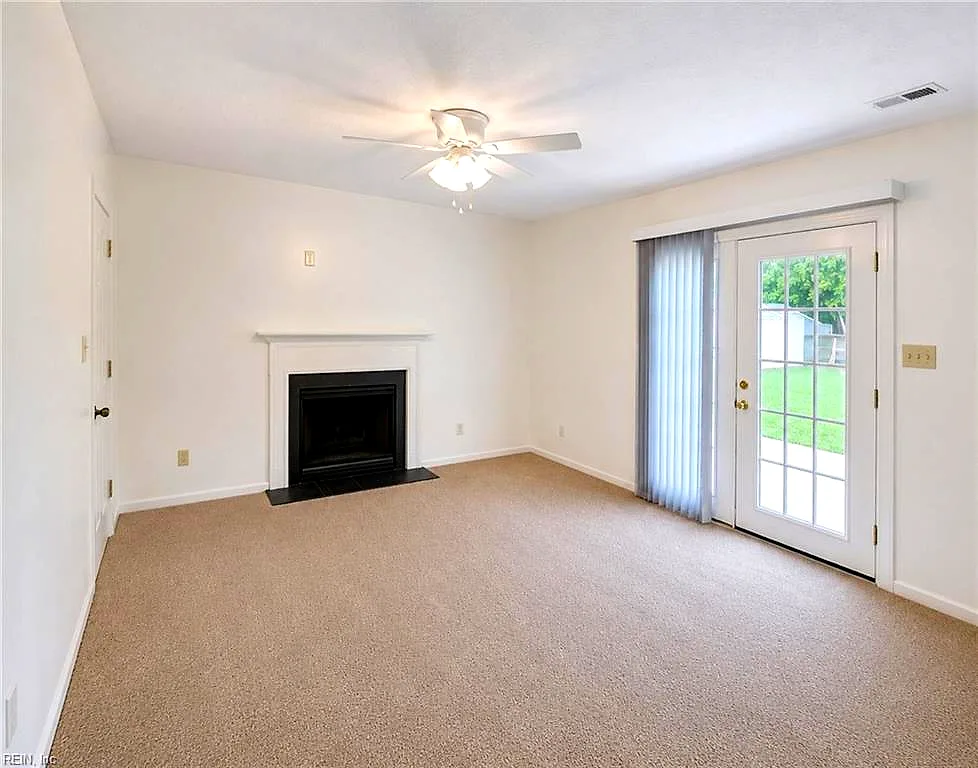 840 Deer Path Trl, Newport News — photo