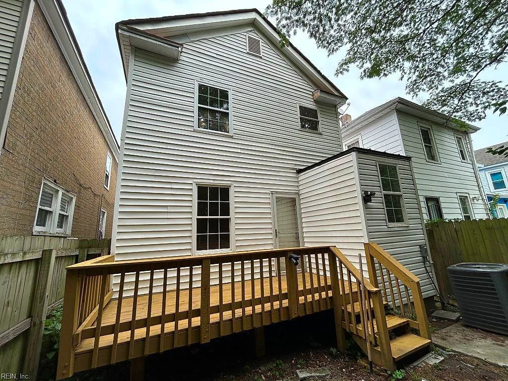 973 Rugby St, Norfolk — photo