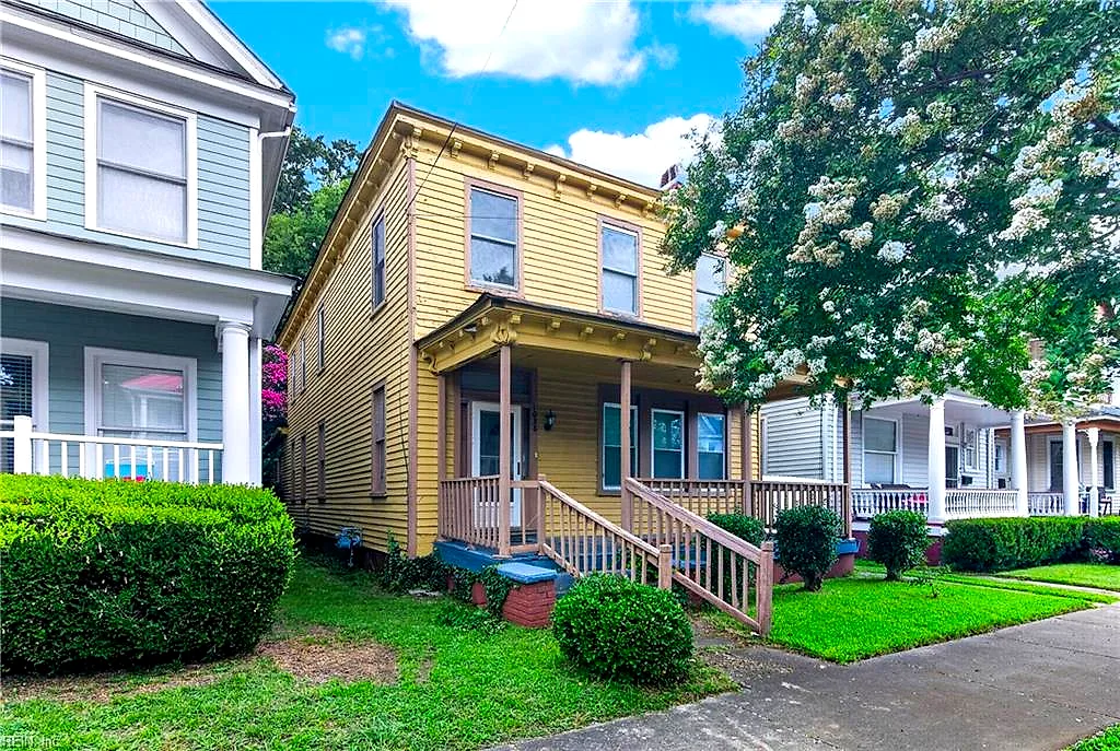1038 Crawford PW, PORTSMOUTH VA 23704