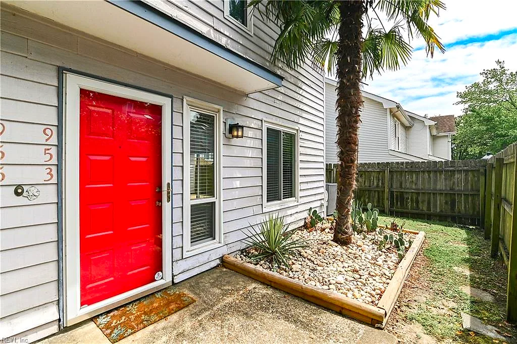 953 B St, Virginia Beach — photo