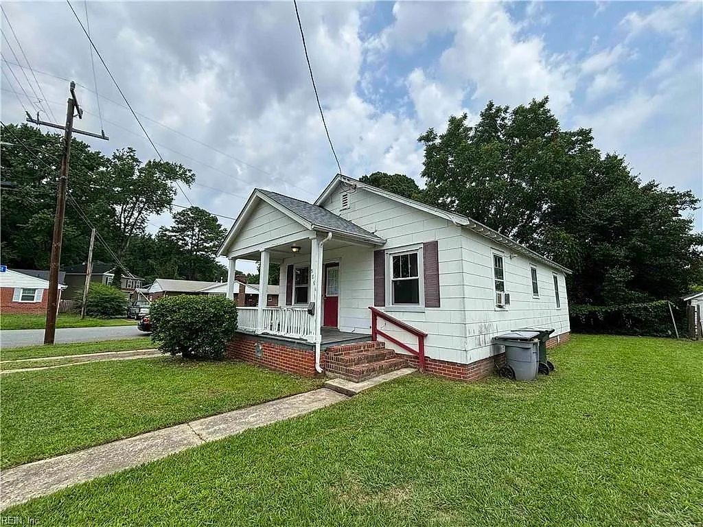 386 Leeland Ave, Hampton — photo