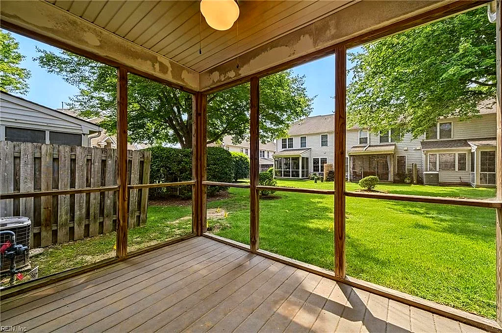 114 Bluff Ter, Newport News — photo