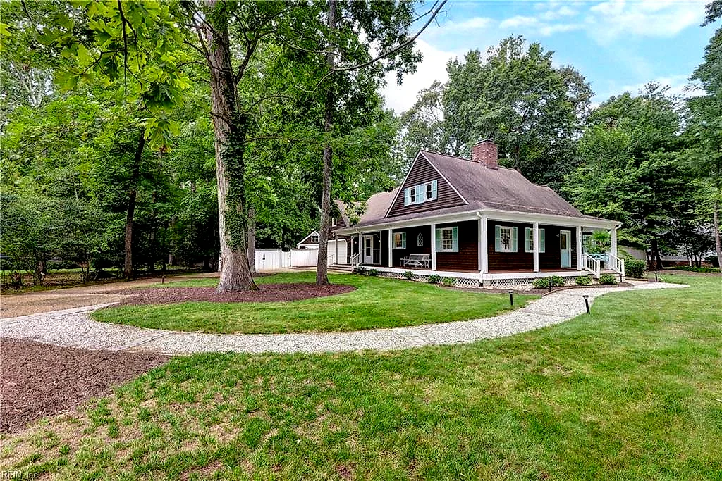 113 Evergreen Way, Williamsburg — photo