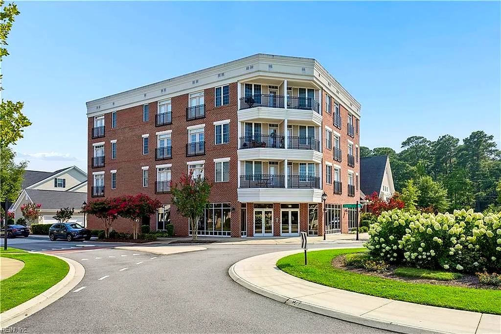 100 Laydon WAY #3B, YORKTOWN VA 23692