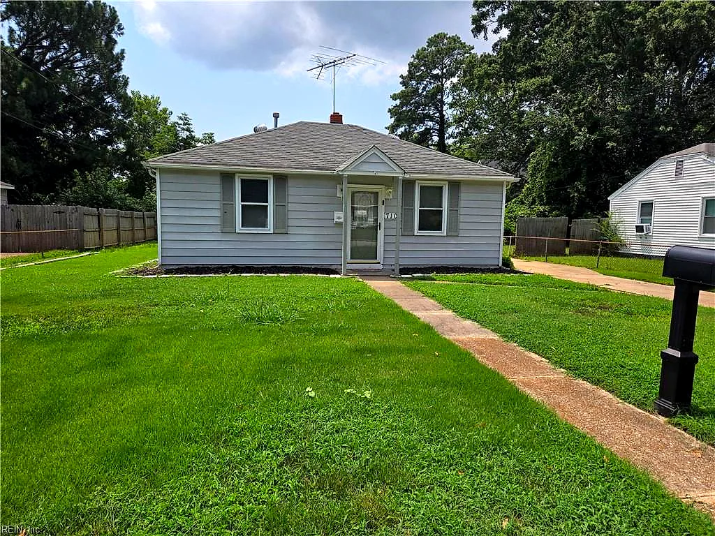 710 Norwood CIR, HAMPTON VA 23681