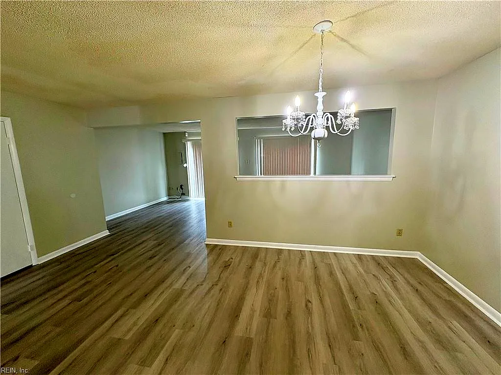 5026 Amboy Ct, Virginia Beach — photo