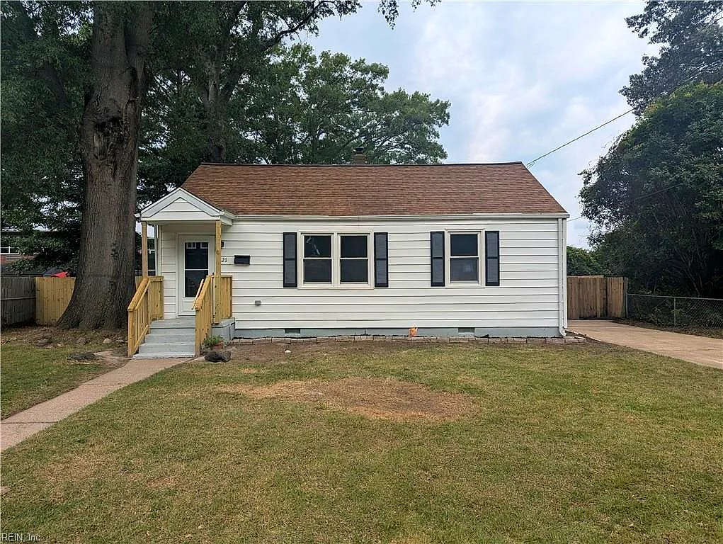 621 Sterling St, Newport News — photo