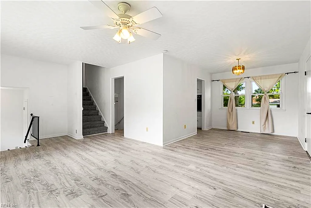 85 Tide Mill Ln, Hampton — photo