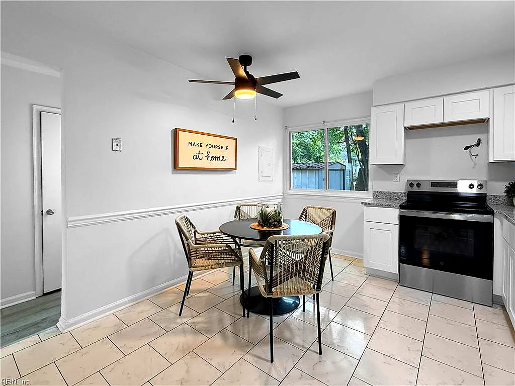 692 Grant Ave, Virginia Beach — photo