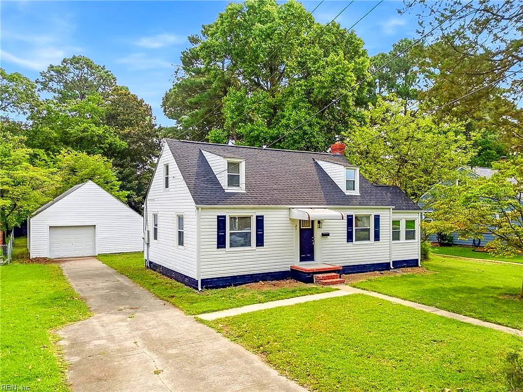 21 Greenbrier RD, PORTSMOUTH VA 23707