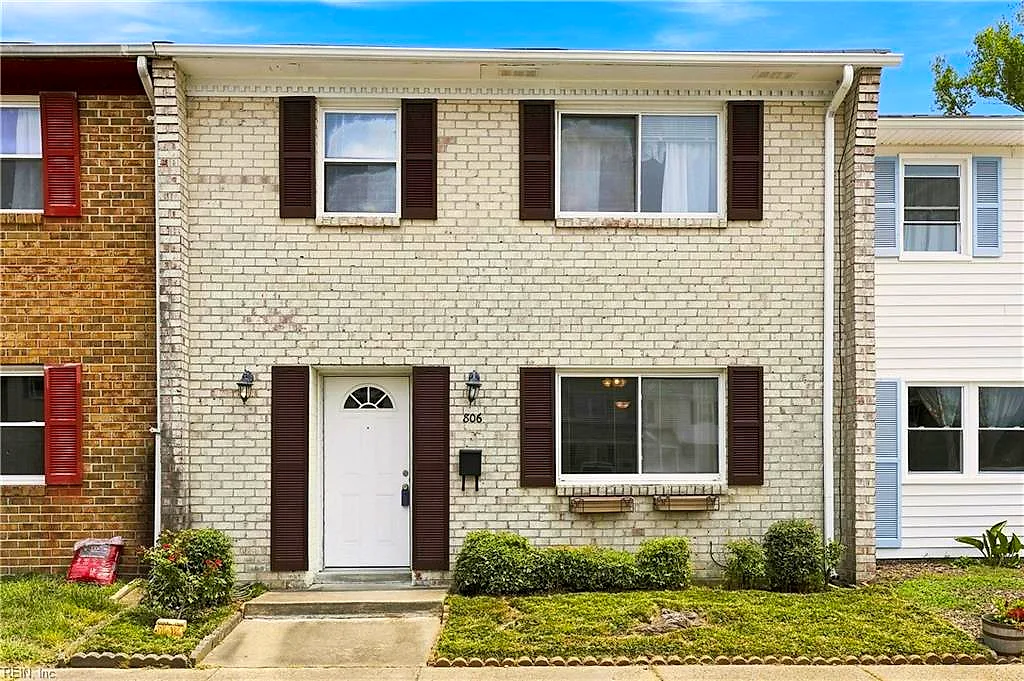 806 Saint Denis CT, VIRGINIA BEACH VA 23455