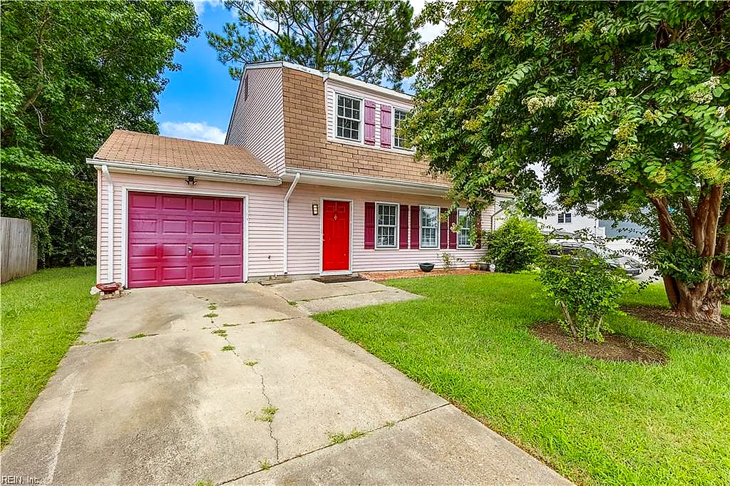 13 Royston DR, HAMPTON VA 23669