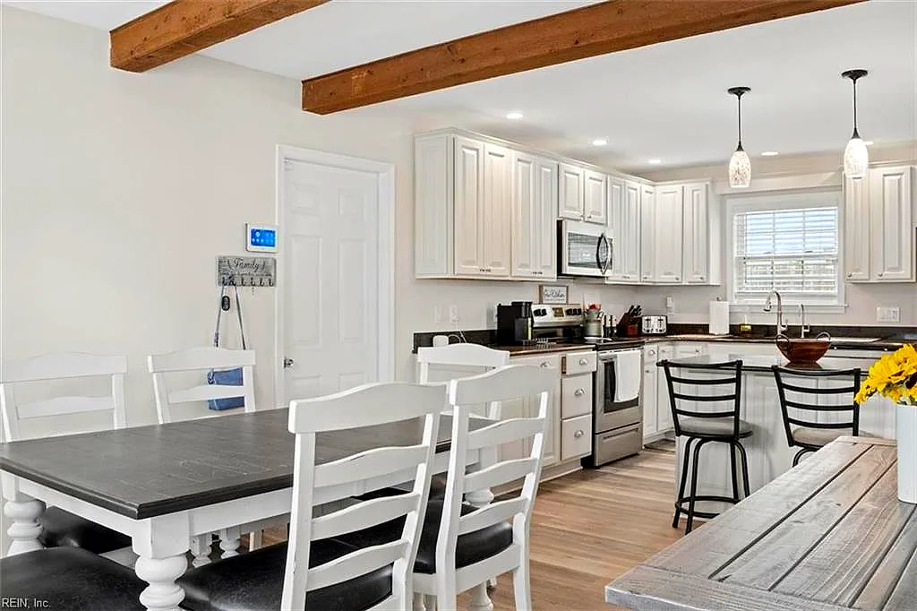 3644 Forest Glen Rd, Virginia Beach — photo