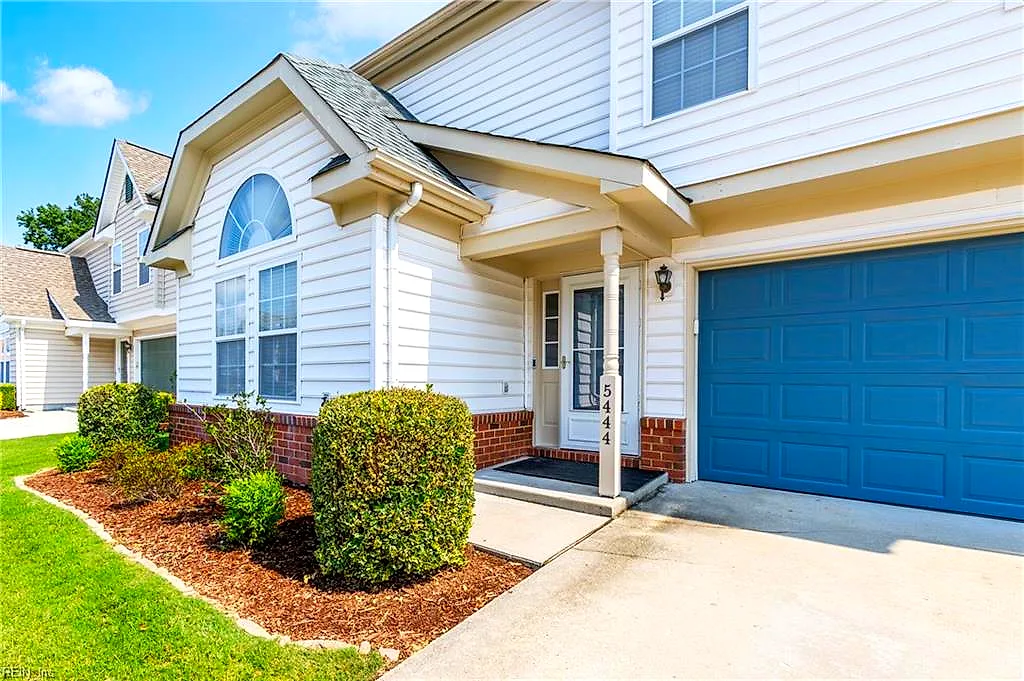 5444 Port Royal Dr, Virginia Beach — photo