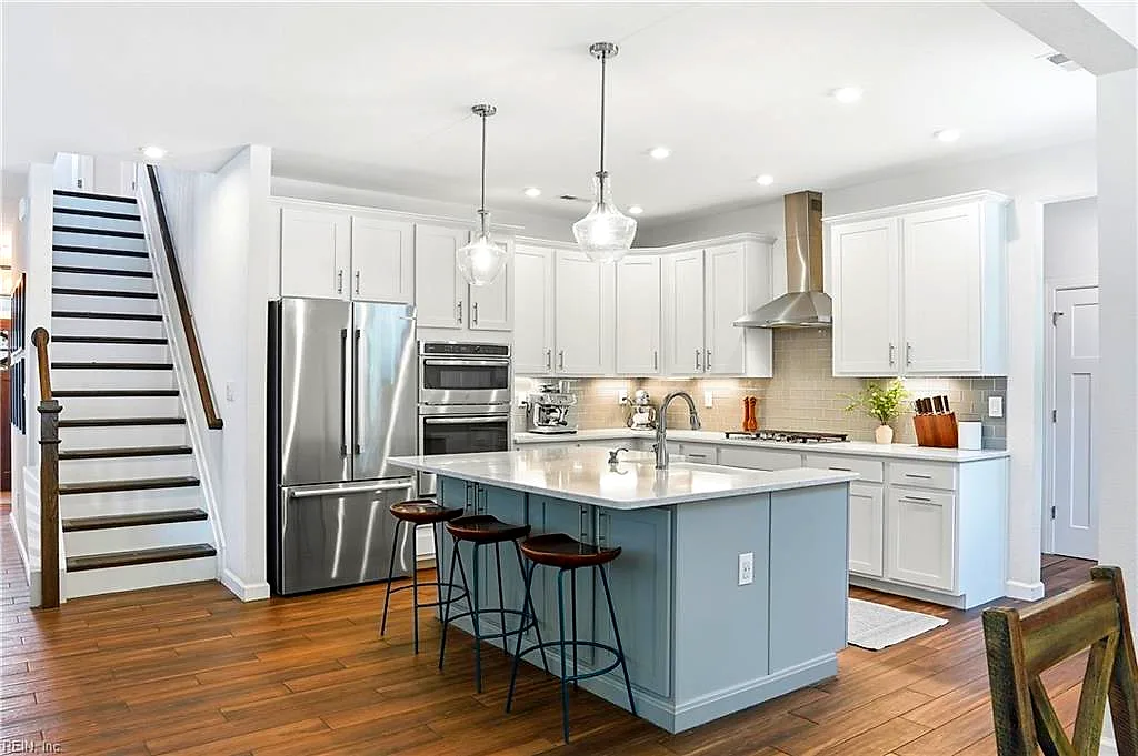 35 E Berkley Dr, Hampton — photo