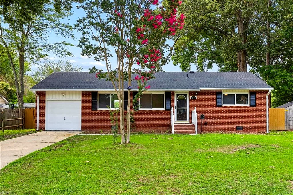 56 Bonita DR, NEWPORT NEWS VA 23602