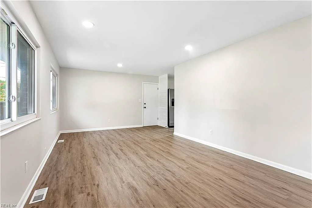 56 Bonita Dr, Newport News — photo