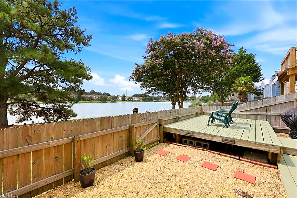 4727 Eldon CT, VIRGINIA BEACH VA 23462