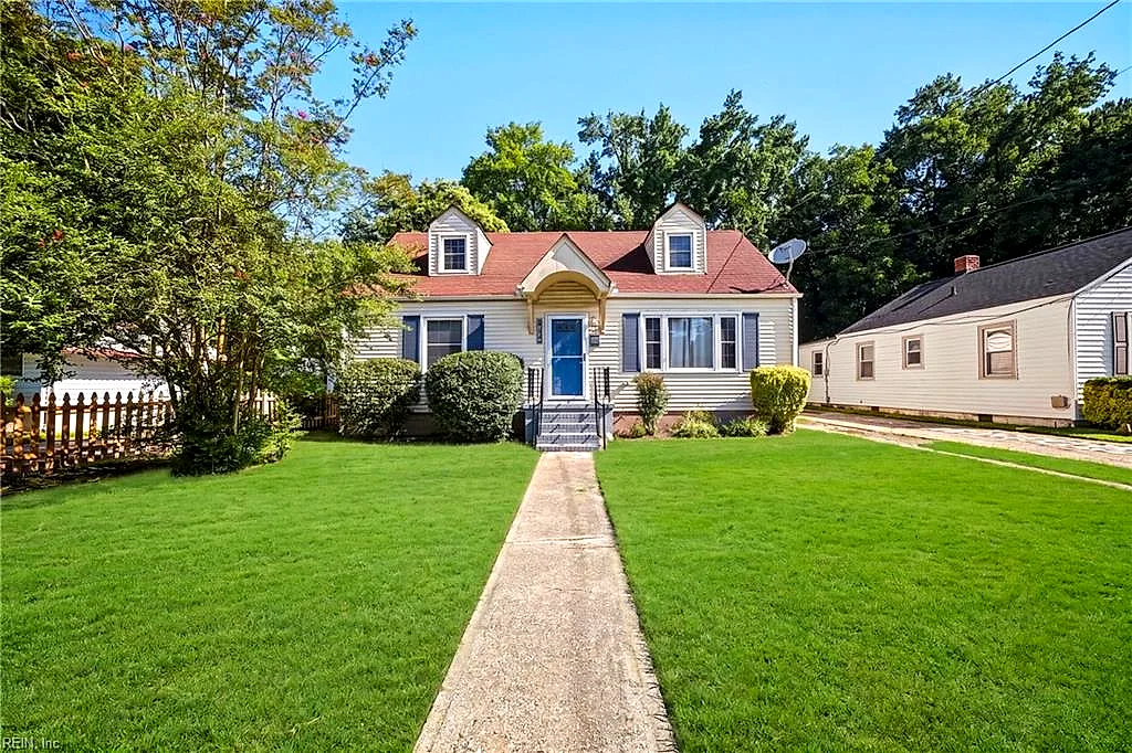 2732 Greenwood DR, PORTSMOUTH VA 23702