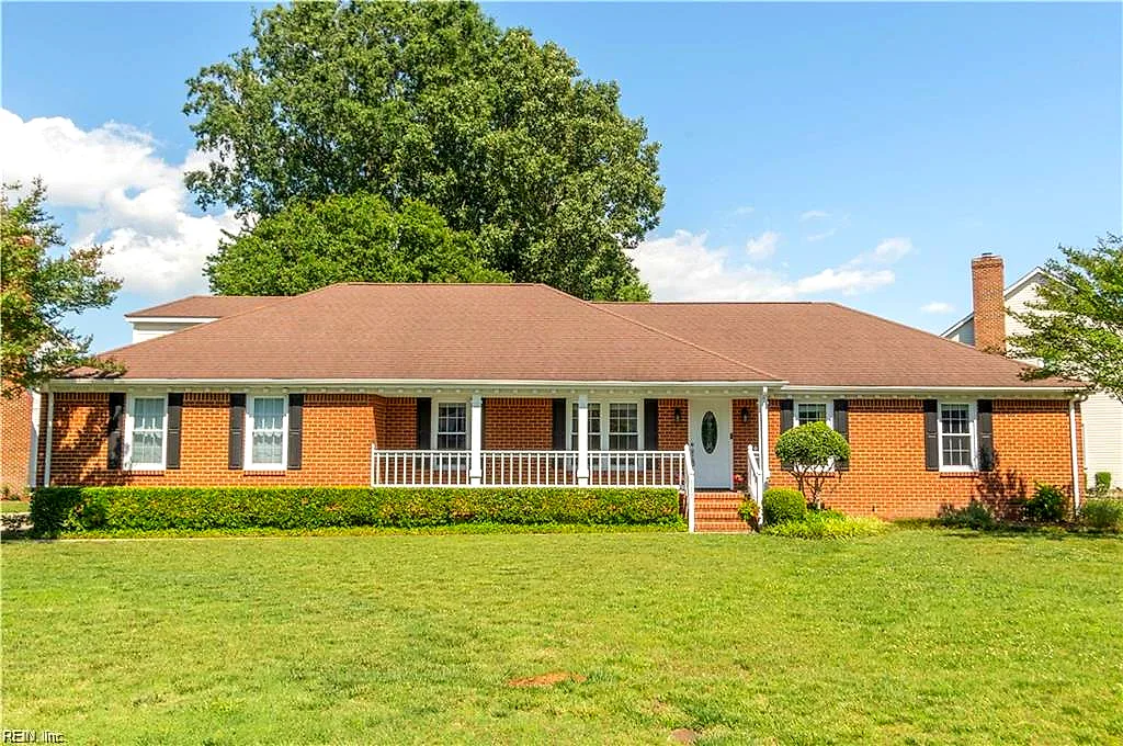 817 Doe Run DR, CHESAPEAKE VA 23320