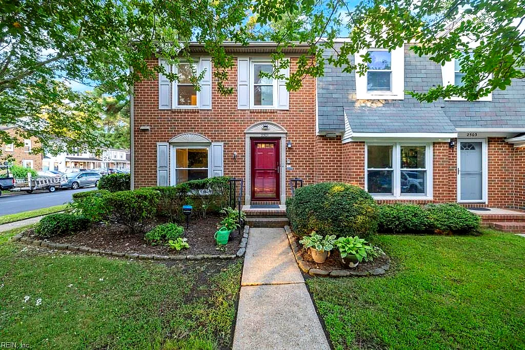 2501 Reagan AVE, VIRGINIA BEACH VA 23454