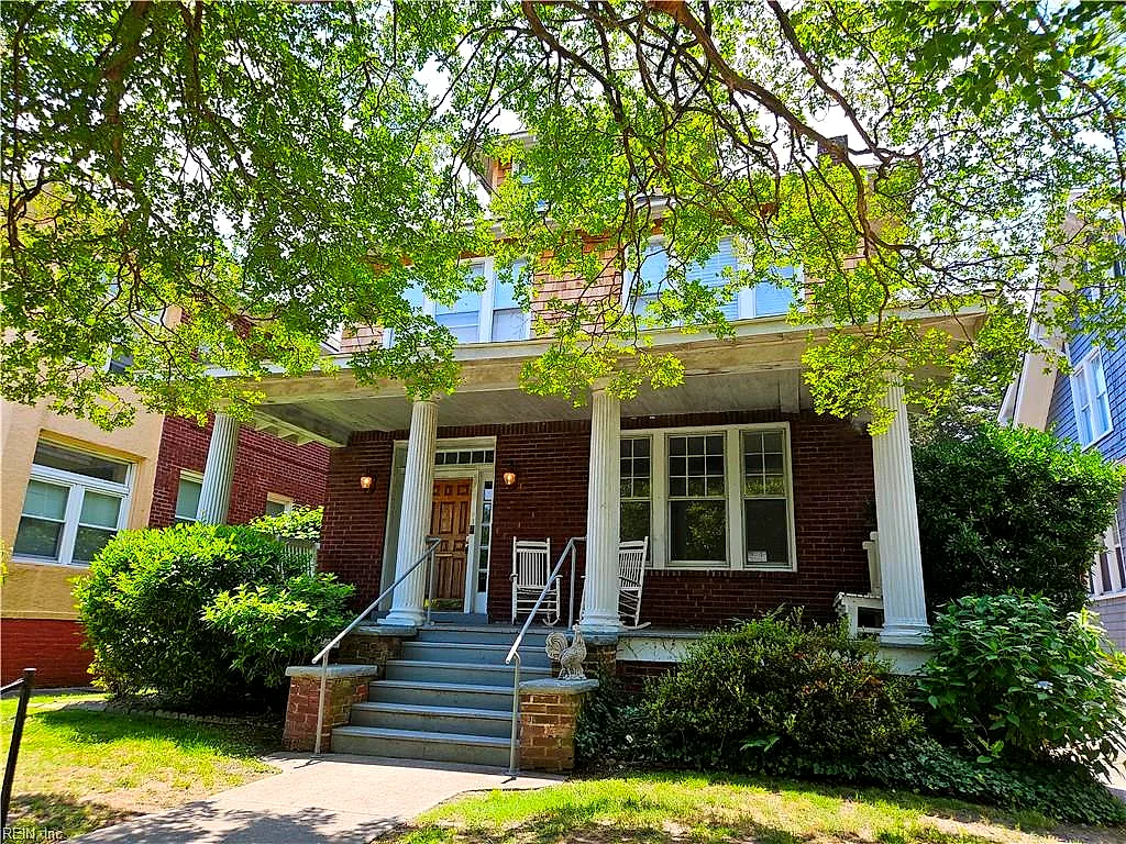 537 Washington Park #A, Norfolk — photo