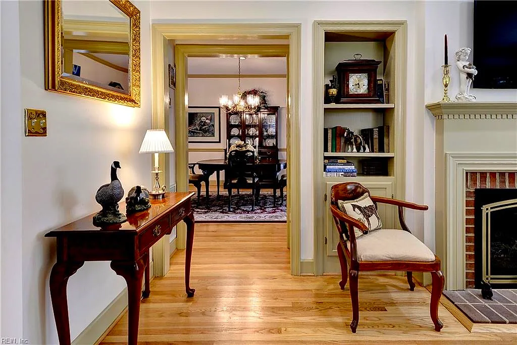 311 Dogleg Dr, Williamsburg — photo