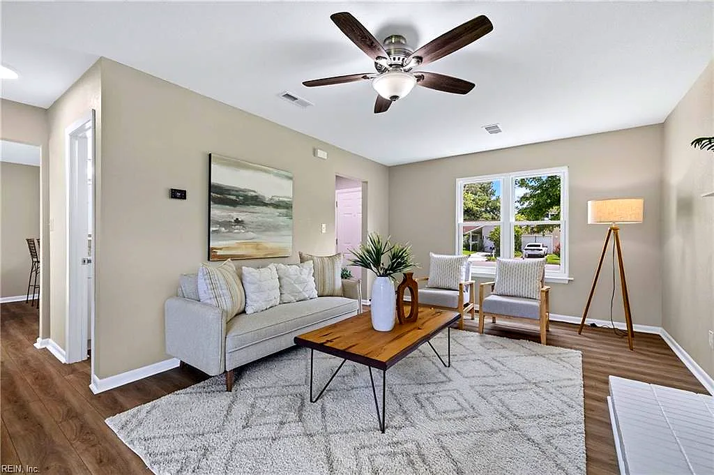 1651 Guthrie St, Virginia Beach — photo