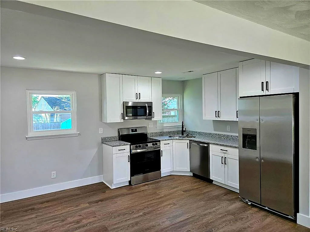 3321 Pine Hill Cres, Chesapeake — photo