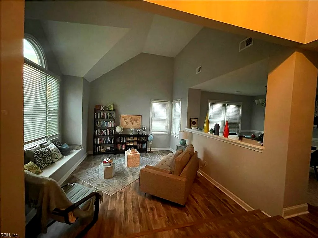 1022 Stillmeadows Ct, Chesapeake — photo
