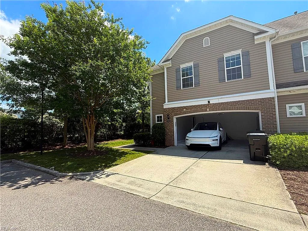 4301 Cattail LN, VIRGINIA BEACH VA 23456
