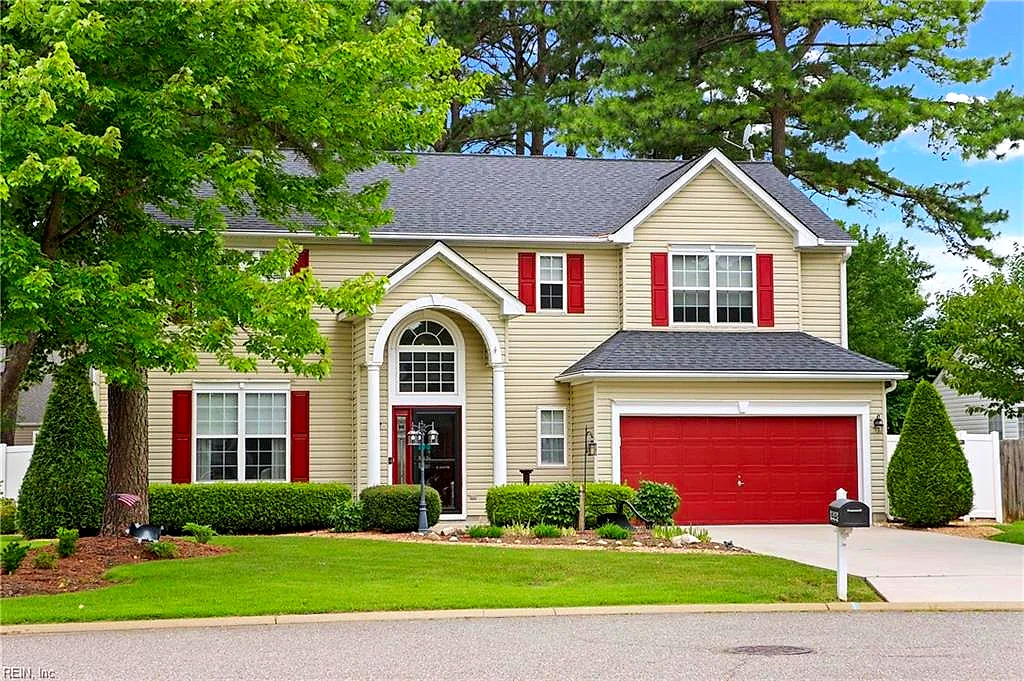 313 Lane CRES, SMITHFIELD VA 23430