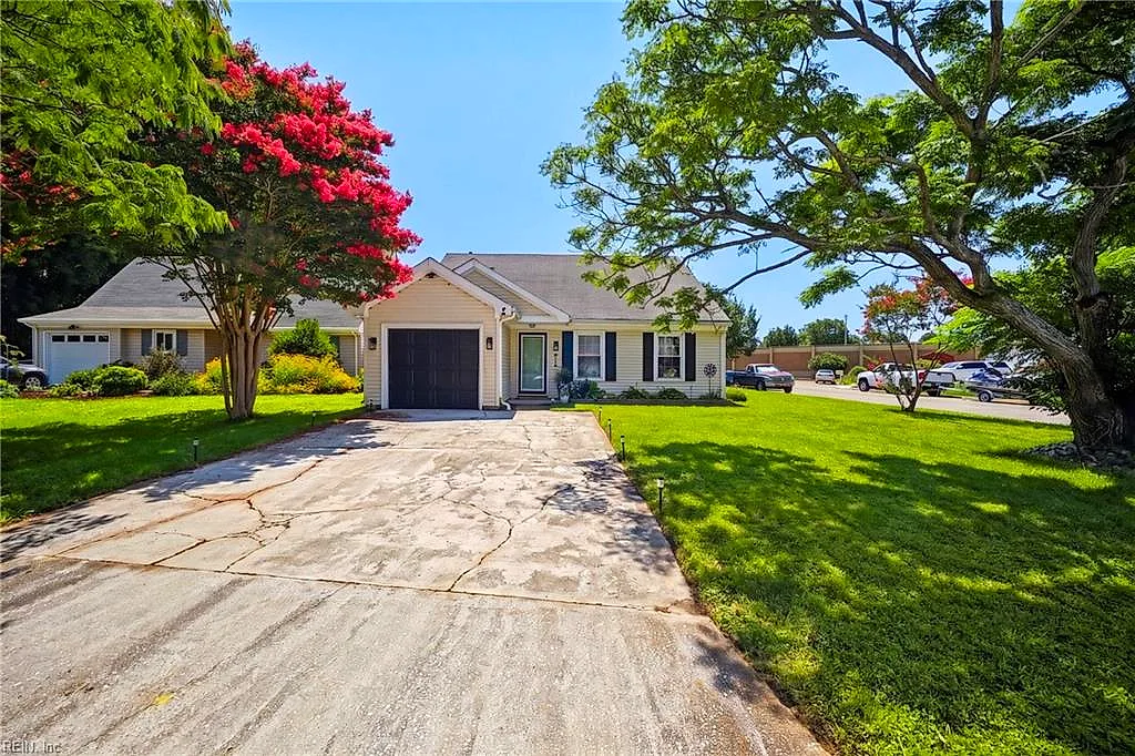 2509 Hunters Run Trl, Virginia Beach — photo