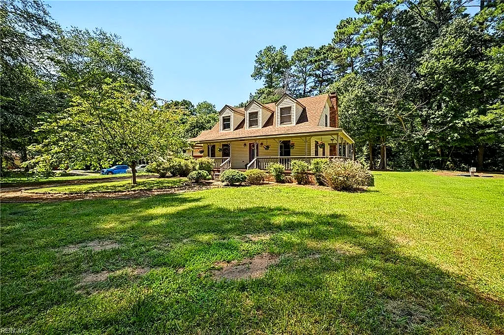 7743 Waters Edge Ln, Gloucester Point — photo