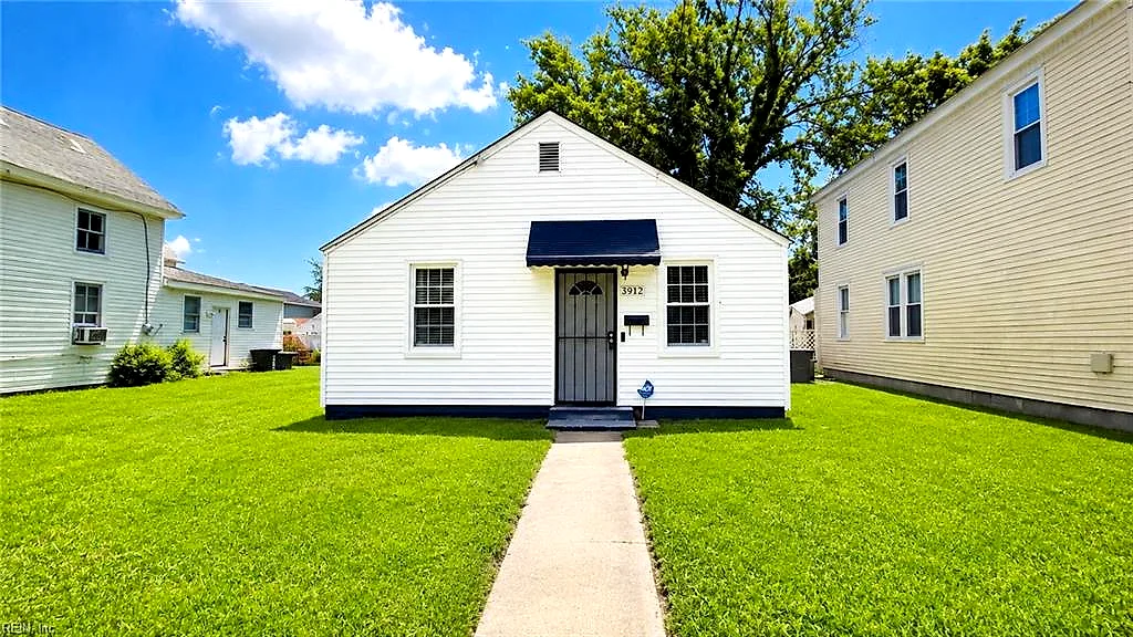 3912 Victoria Blvd, Hampton — photo