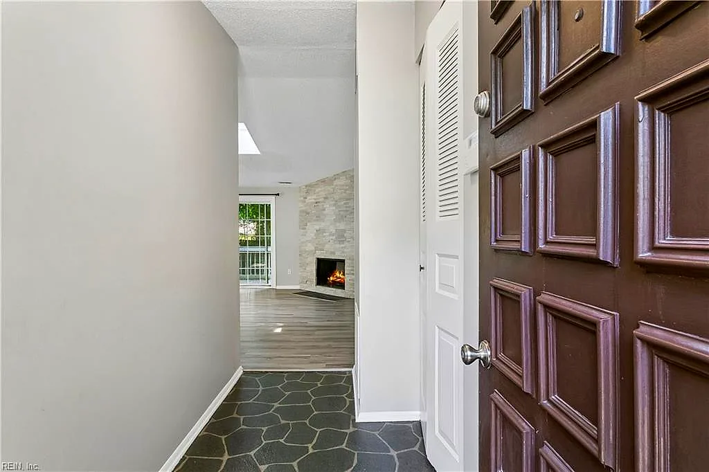 91 Stanley Dr, Newport News — photo