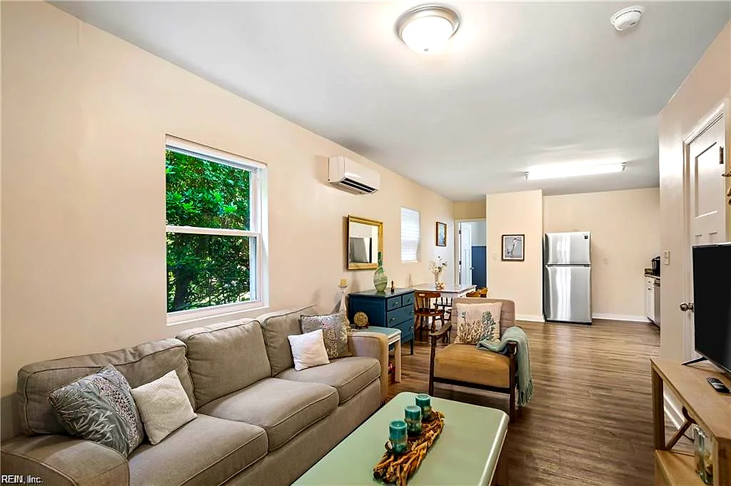 2565 Shore Dr #B, Virginia Beach — photo