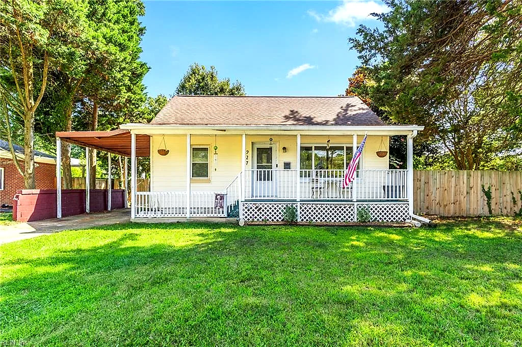 927 Alma DR, NORFOLK VA 23518