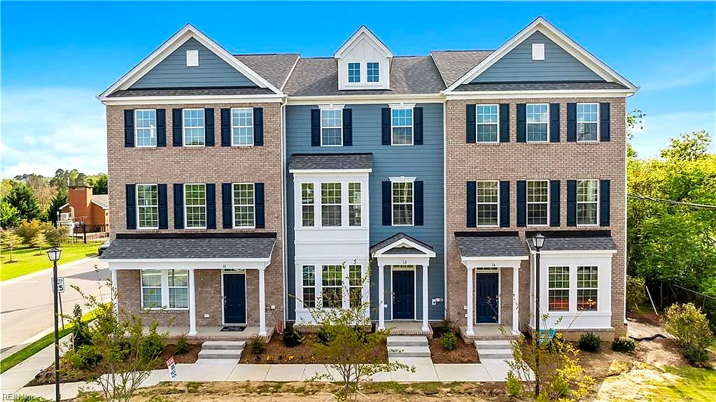 210 Freeman Dr, Hampton — photo