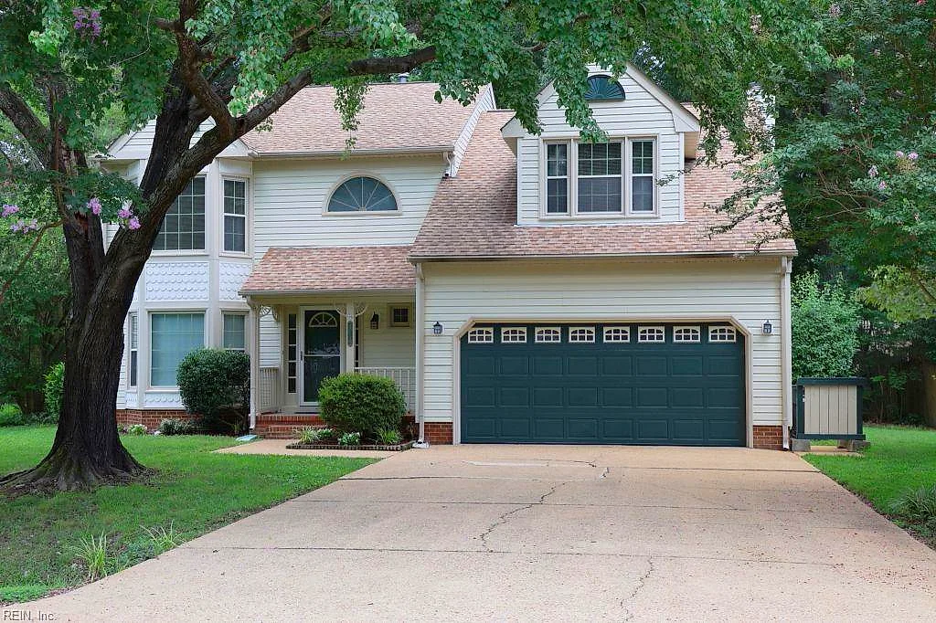 302 Peachtree LN, YORKTOWN VA 23693