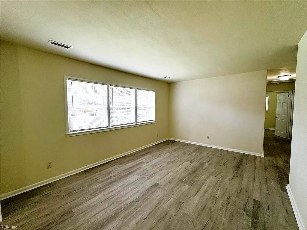 3060 Pewter Rd, Virginia Beach — photo