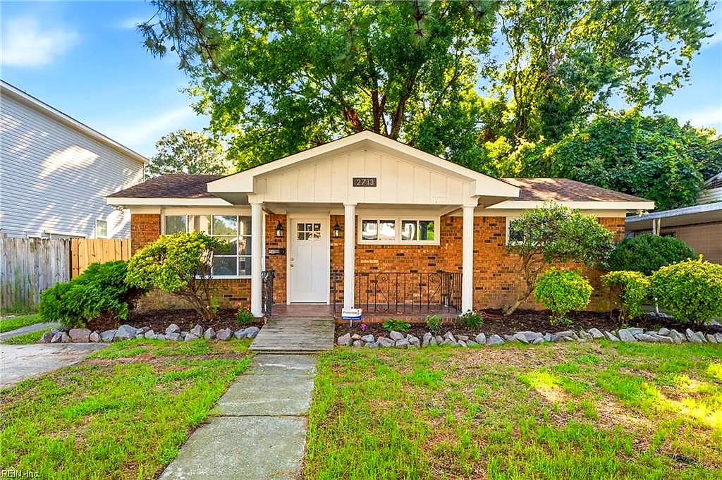 2713 Roanoke AVE, PORTSMOUTH VA 23704