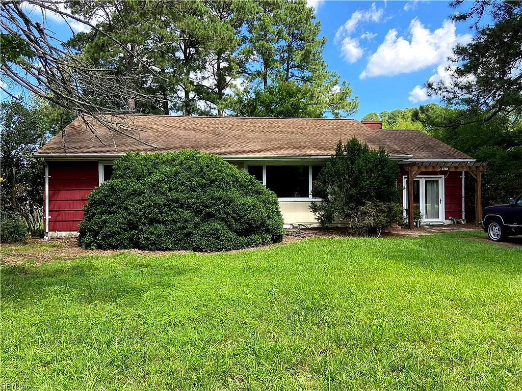 2708 N Landing RD, VIRGINIA BEACH VA 23456