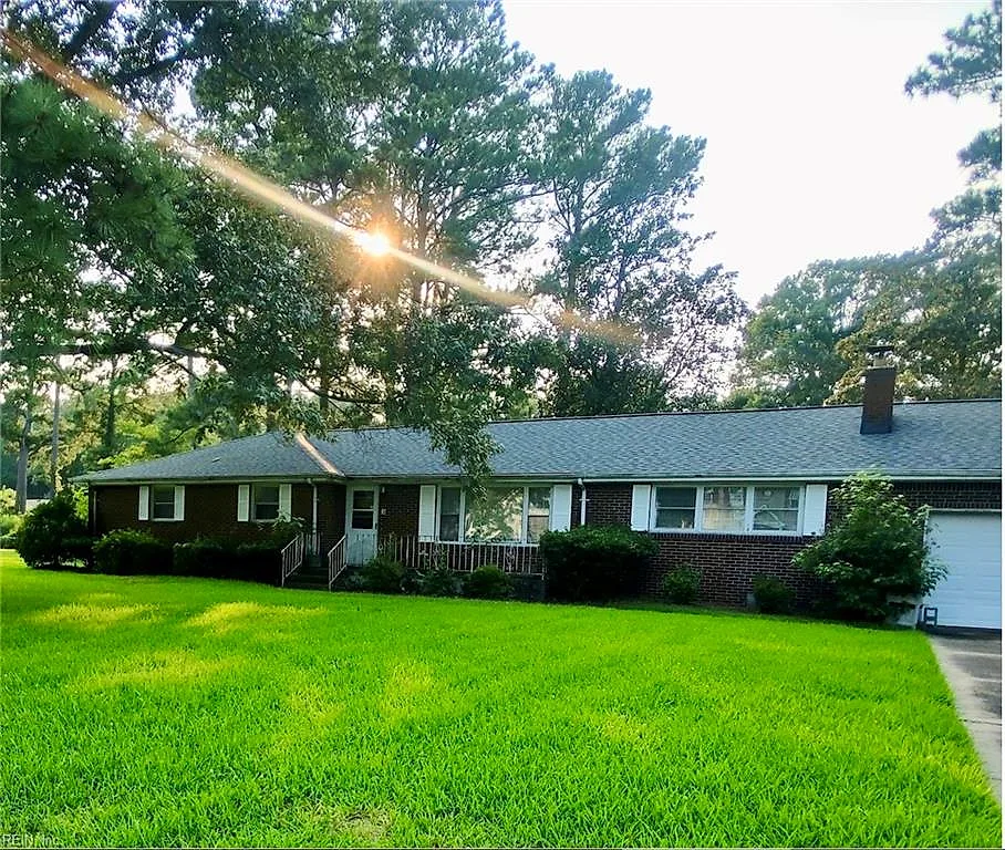 340 Fernwood Farm RD, CHESAPEAKE VA 23320