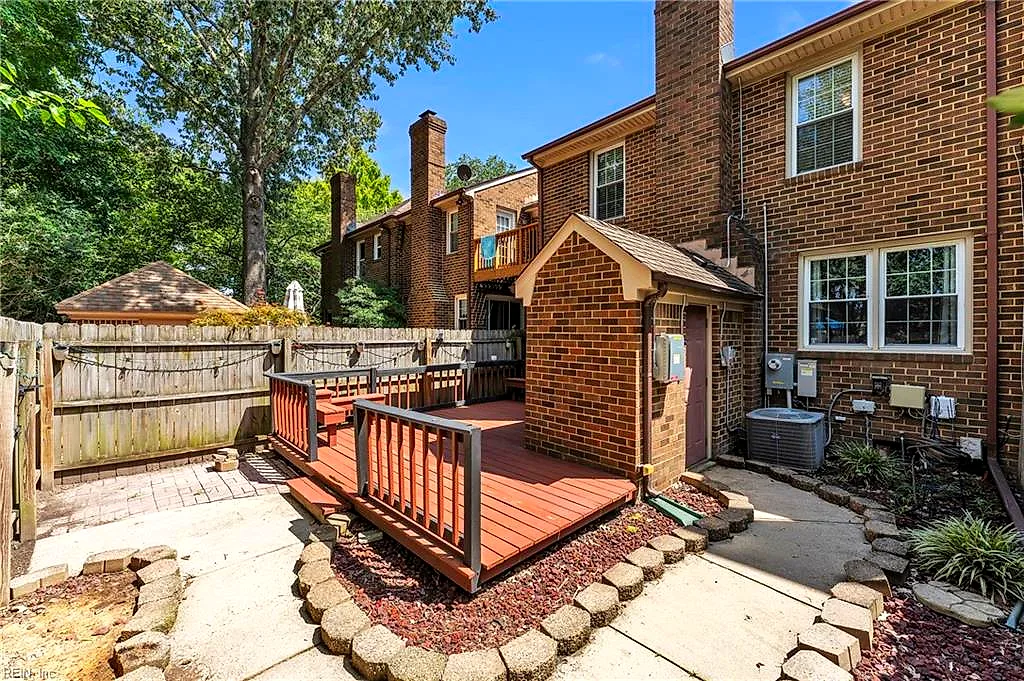 4312 Sugarleaf Ct, Virginia Beach — photo