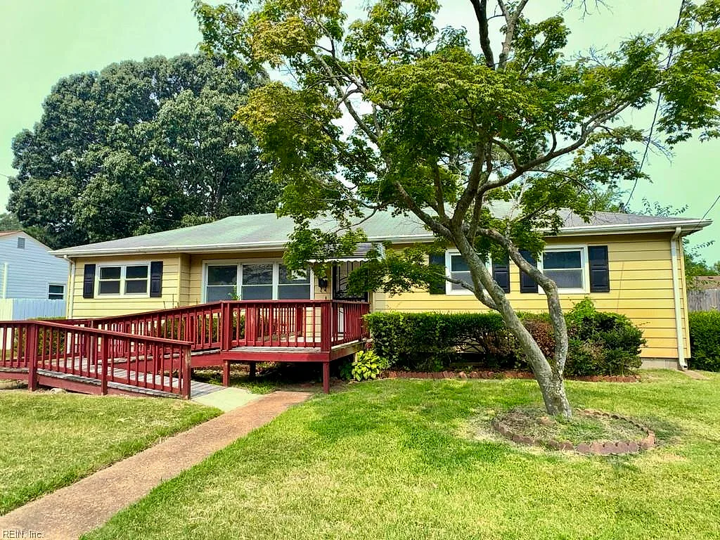 8441 Portal RD, NORFOLK VA 23503