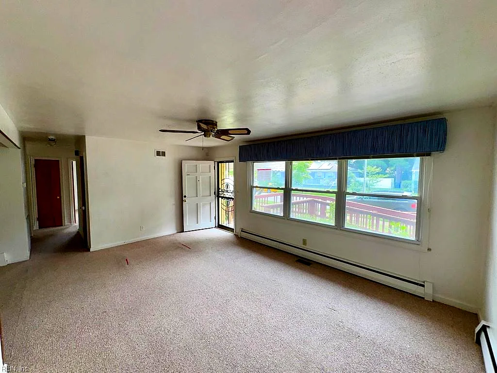 8441 Portal Rd, Norfolk — photo